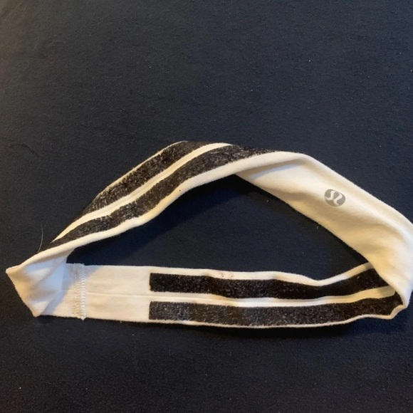 Headband - Picture 3 of 3